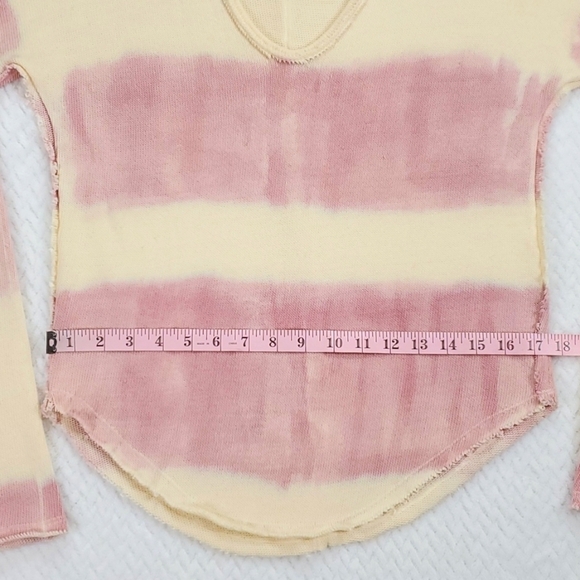 We the Free "Come and Get it" Striped V-Neck Longsleeve Thermal Size Small - Picture 9 of 17